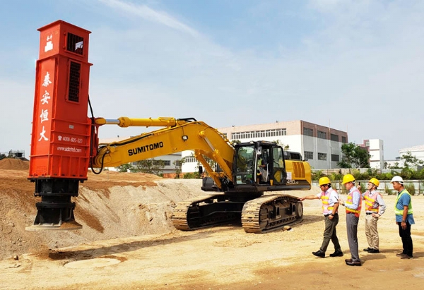 液壓巖土銑挖機