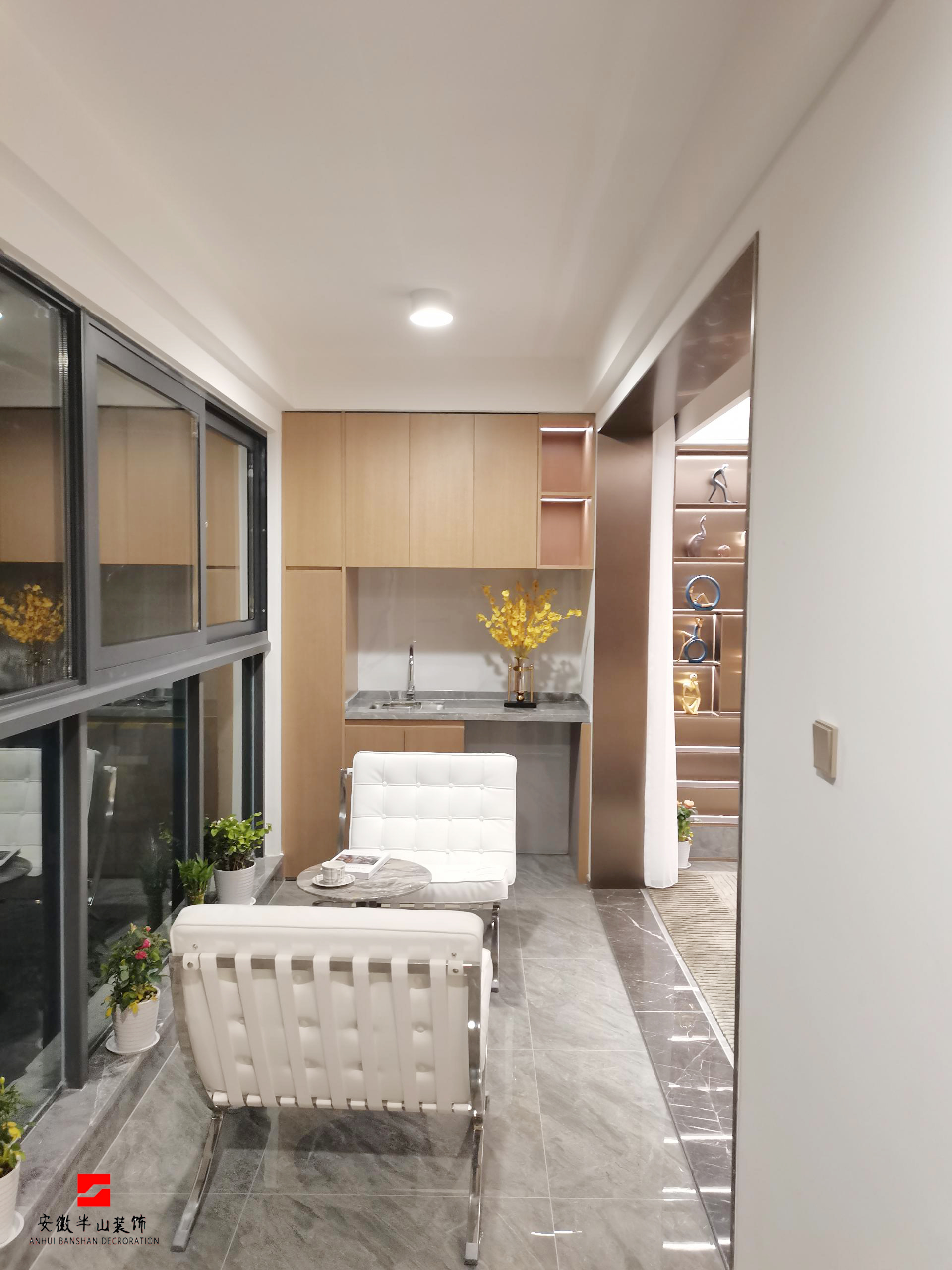 淮北.華松蘭墅香汐B戶型輕奢風(fēng)樣板間裝飾工程(圖7) 陽臺(tái).jpg