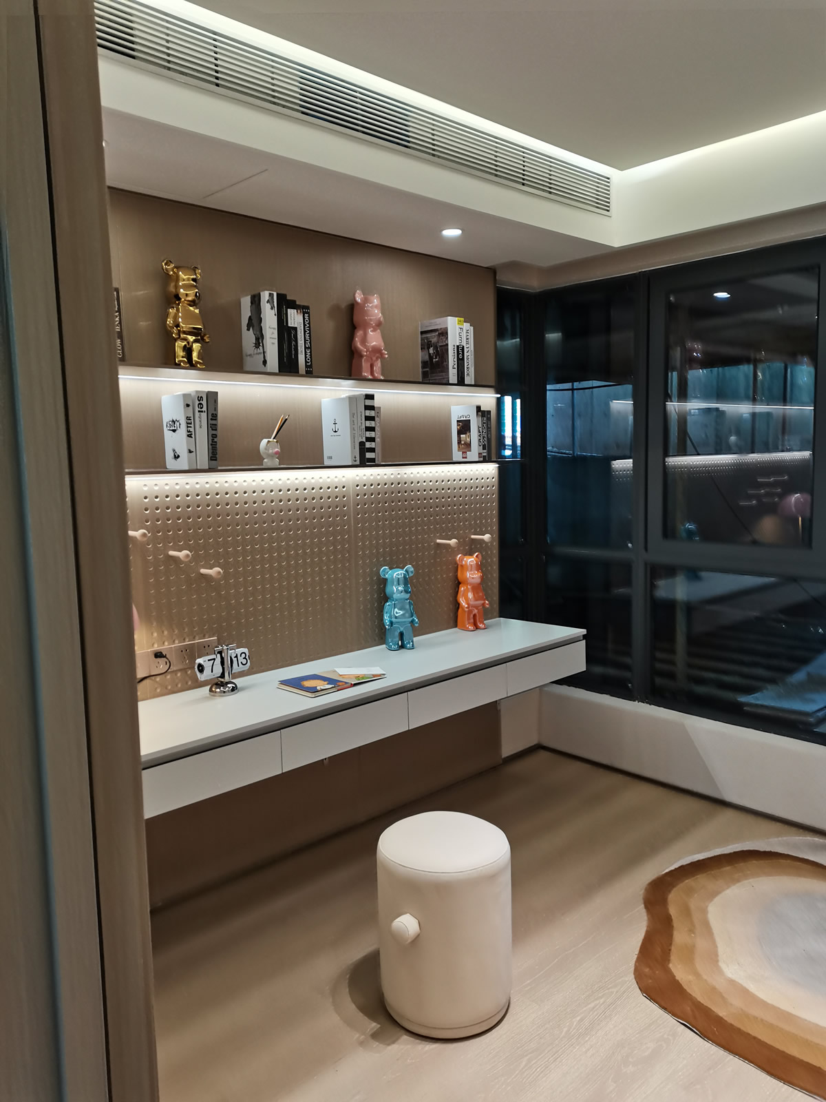 淮北.華松籣墅香汐高層C戶型現(xiàn)代簡(jiǎn)約風(fēng)樣板間裝飾裝修項(xiàng)目(圖7) 淮北.華松籣墅香汐高層C戶型現(xiàn)代簡(jiǎn)約風(fēng)樣板間裝飾裝修項(xiàng)目(圖7)