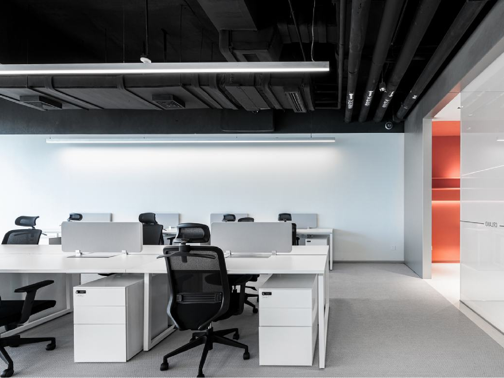 半山裝飾帶你了解員工開(kāi)放辦公區(qū)如何裝修設(shè)計(jì)(圖2) 開(kāi)放辦公區(qū)1.jpg