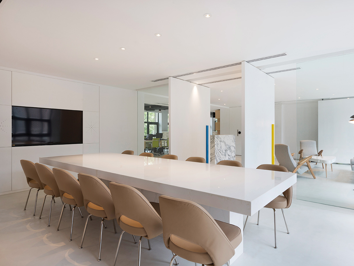 1500㎡現(xiàn)代簡(jiǎn)約風(fēng)辦公室裝修設(shè)計(jì)案例(圖2) 創(chuàng)意辦公 (7) 副本.jpg