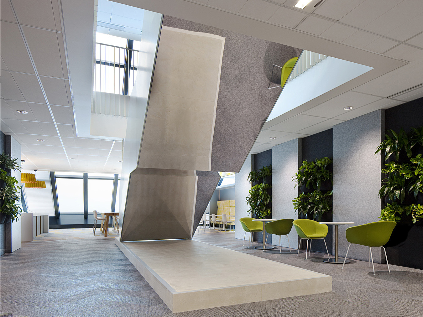 阜陽(yáng)2300㎡辦公室裝修設(shè)計(jì)案例(圖3) 國(guó)外辦公 (11) 副本.jpg