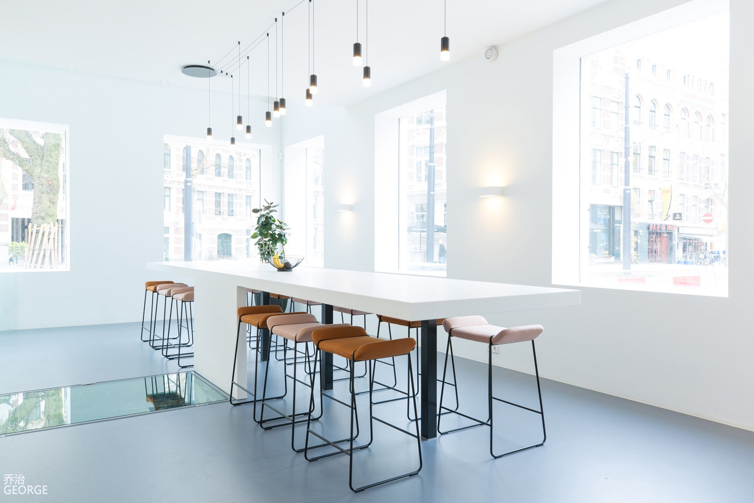 馬鞍山市1500平方淺色系簡約辦公室裝修設(shè)計案例(圖2) 茶水間.jpg