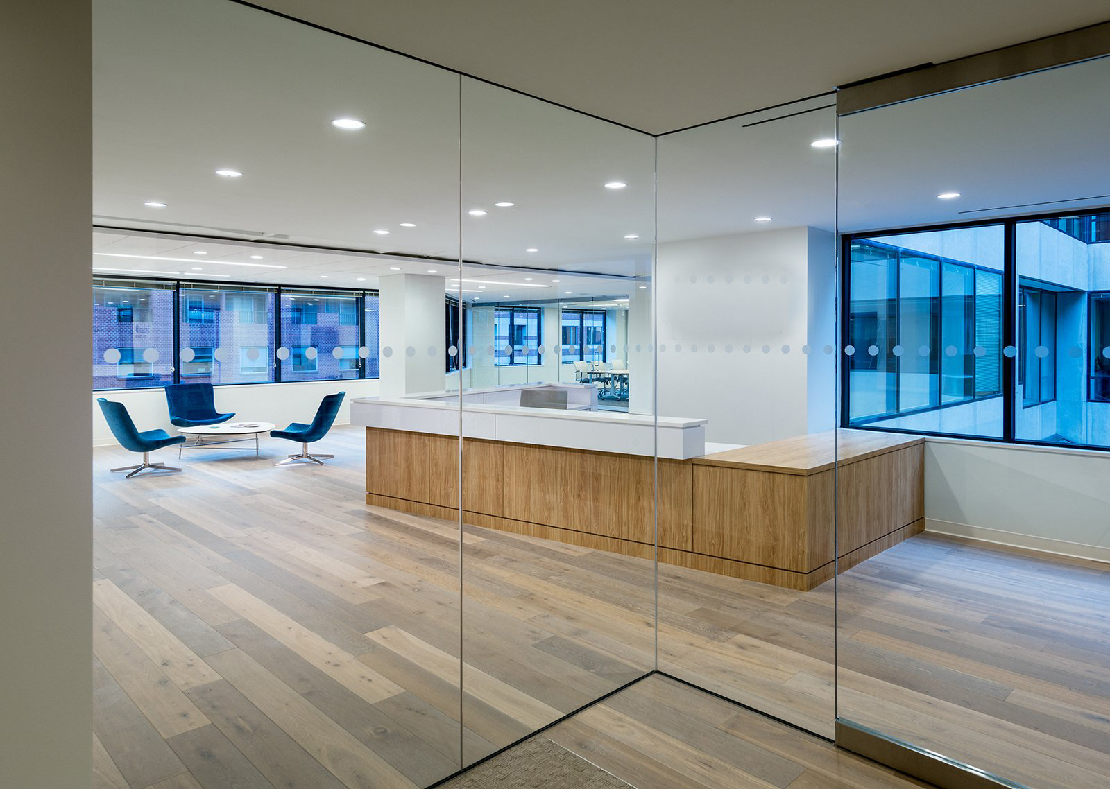 淮北2000㎡簡約辦公室裝修設(shè)計(jì)項(xiàng)目案例分析(圖1) 國外辦公 (11).jpg